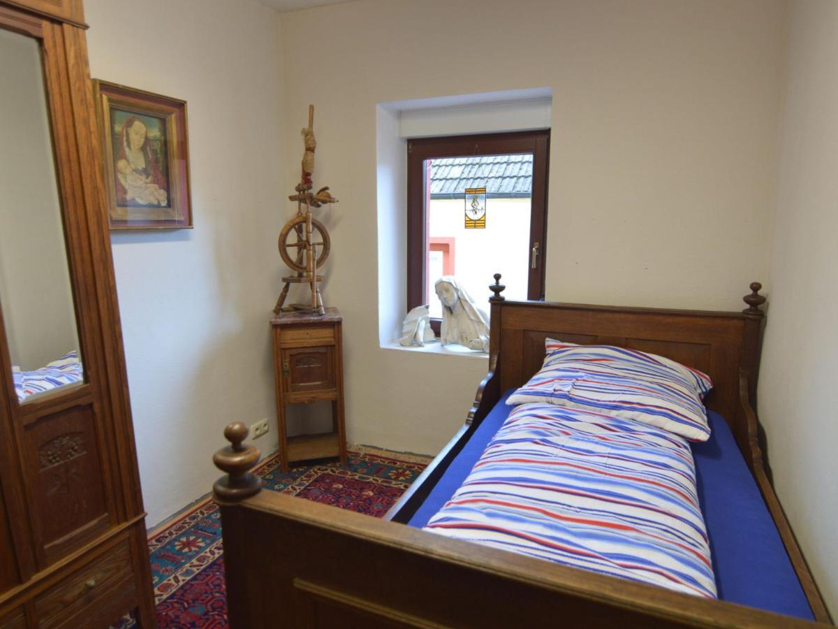 Charming Holiday Home In Neumagen Dhron Esterno foto