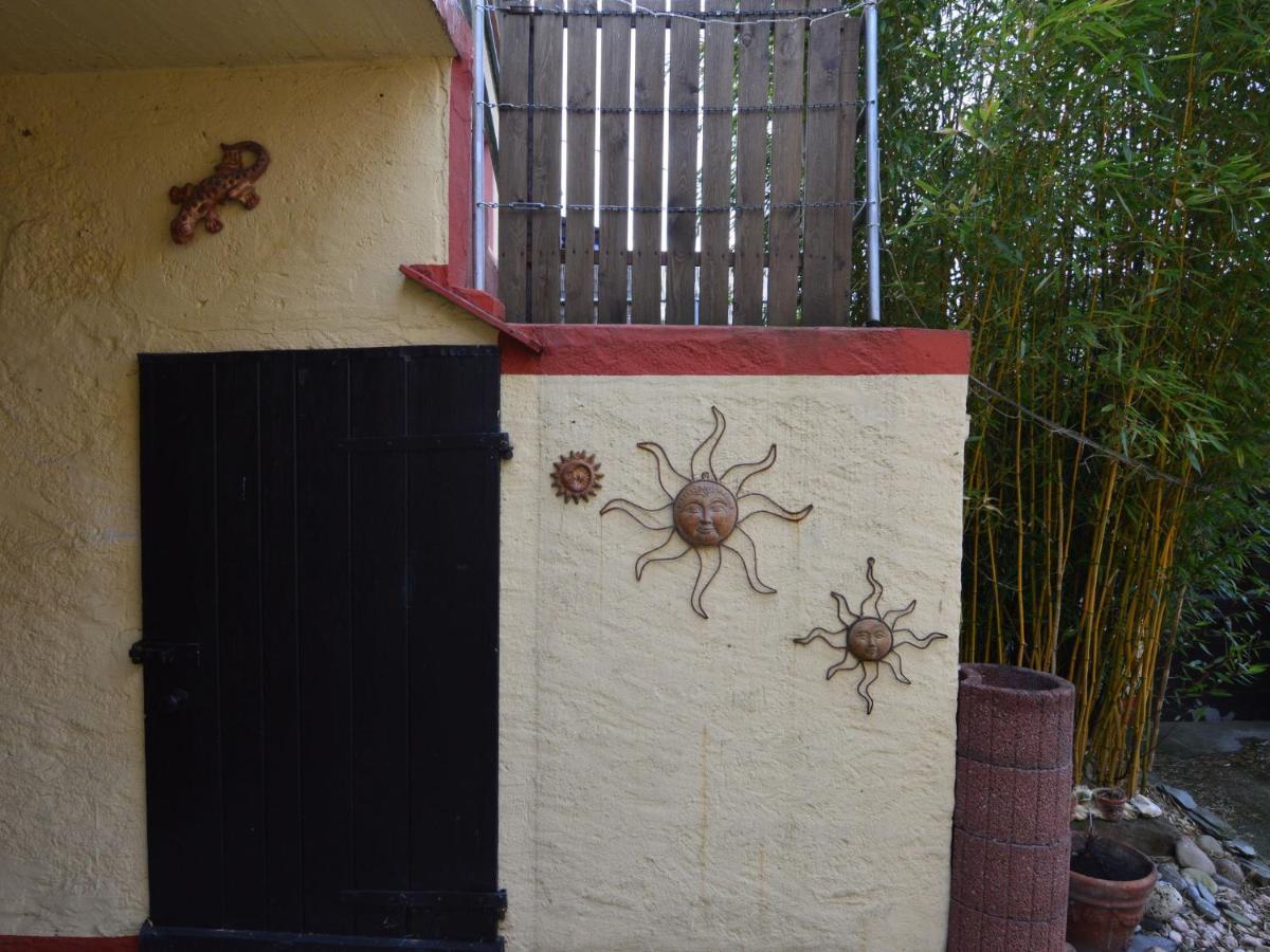 Charming Holiday Home In Neumagen Dhron Esterno foto