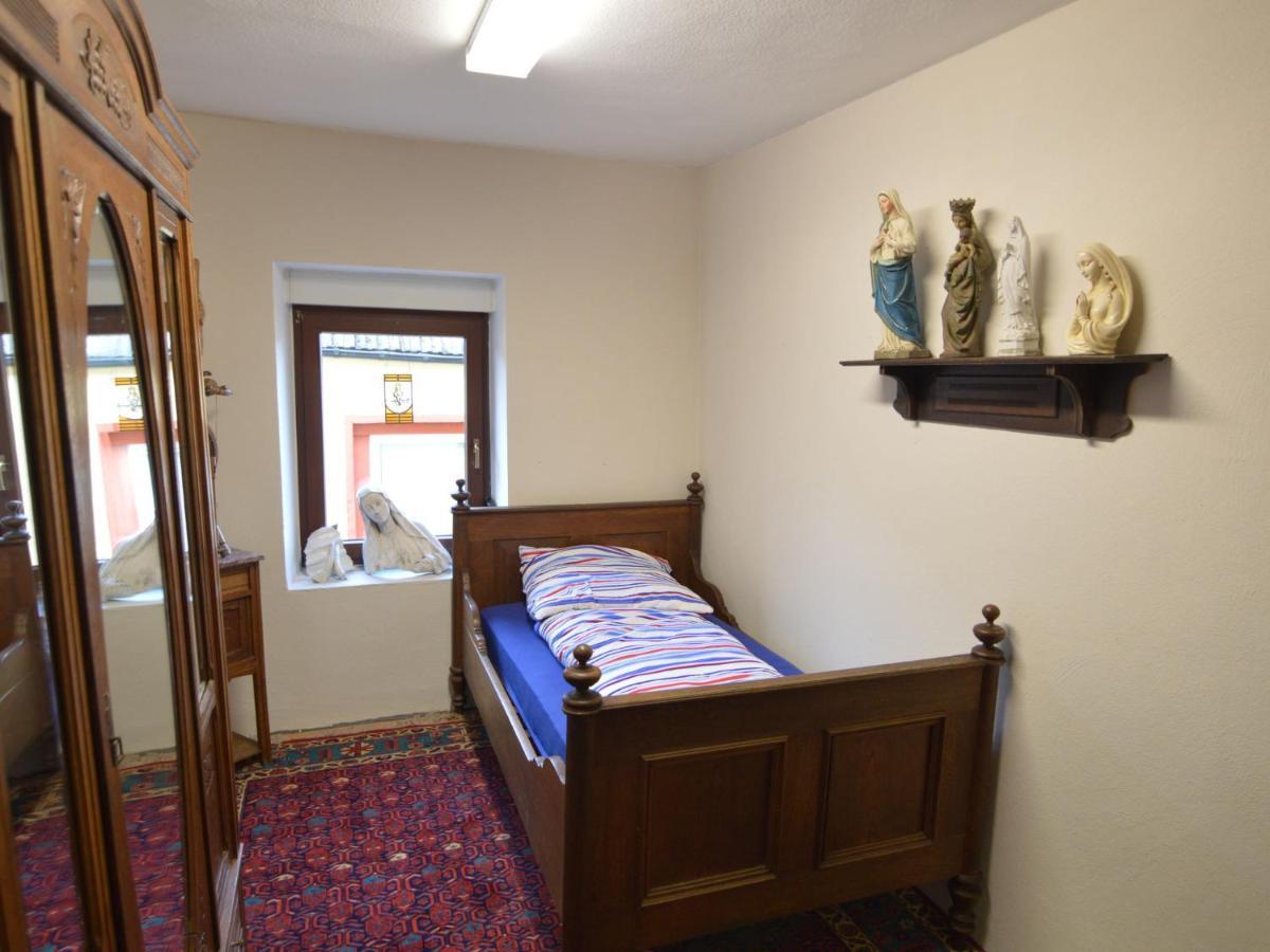 Charming Holiday Home In Neumagen Dhron Esterno foto