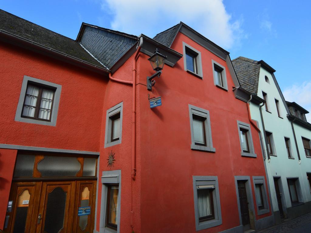 Charming Holiday Home In Neumagen Dhron Esterno foto